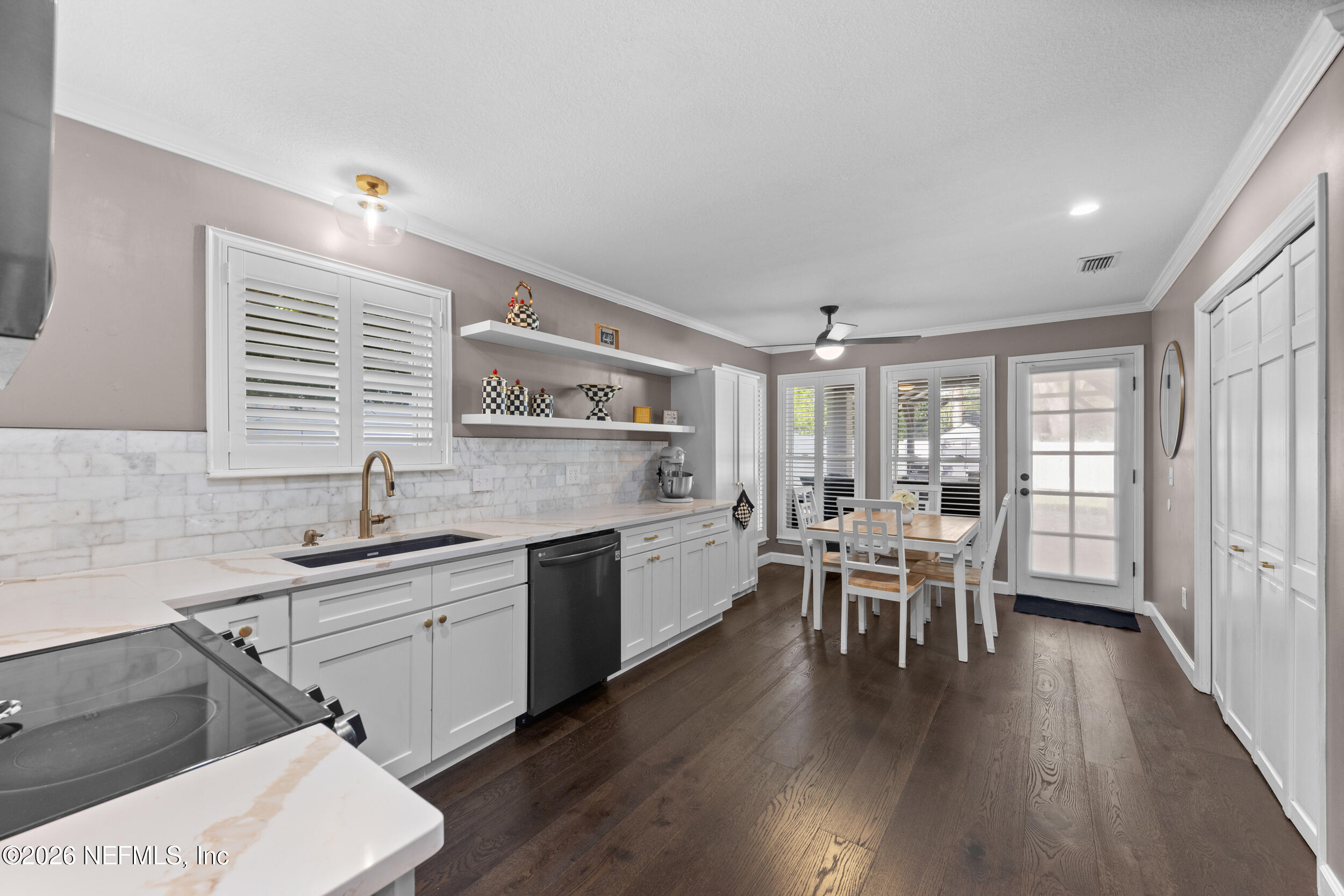 7030 St Augustine Road Jacksonville, FL 32217 - Photo 18 of 57 48_47 - interior