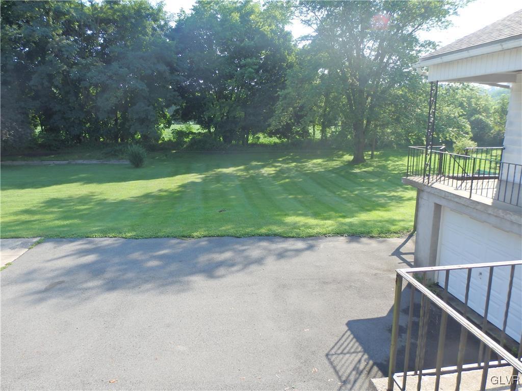 1336 Ackermanville Road Bangor, PA 18013 - Photo 7 of 29 Gallery Image 7