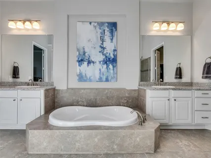 $815,000 | 114 North Braided Branch Drive, Tomball, TX 77375