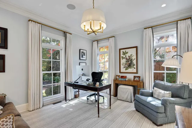 $2,195,000 | 91 North Grove Park Road, Memphis, TN 38117