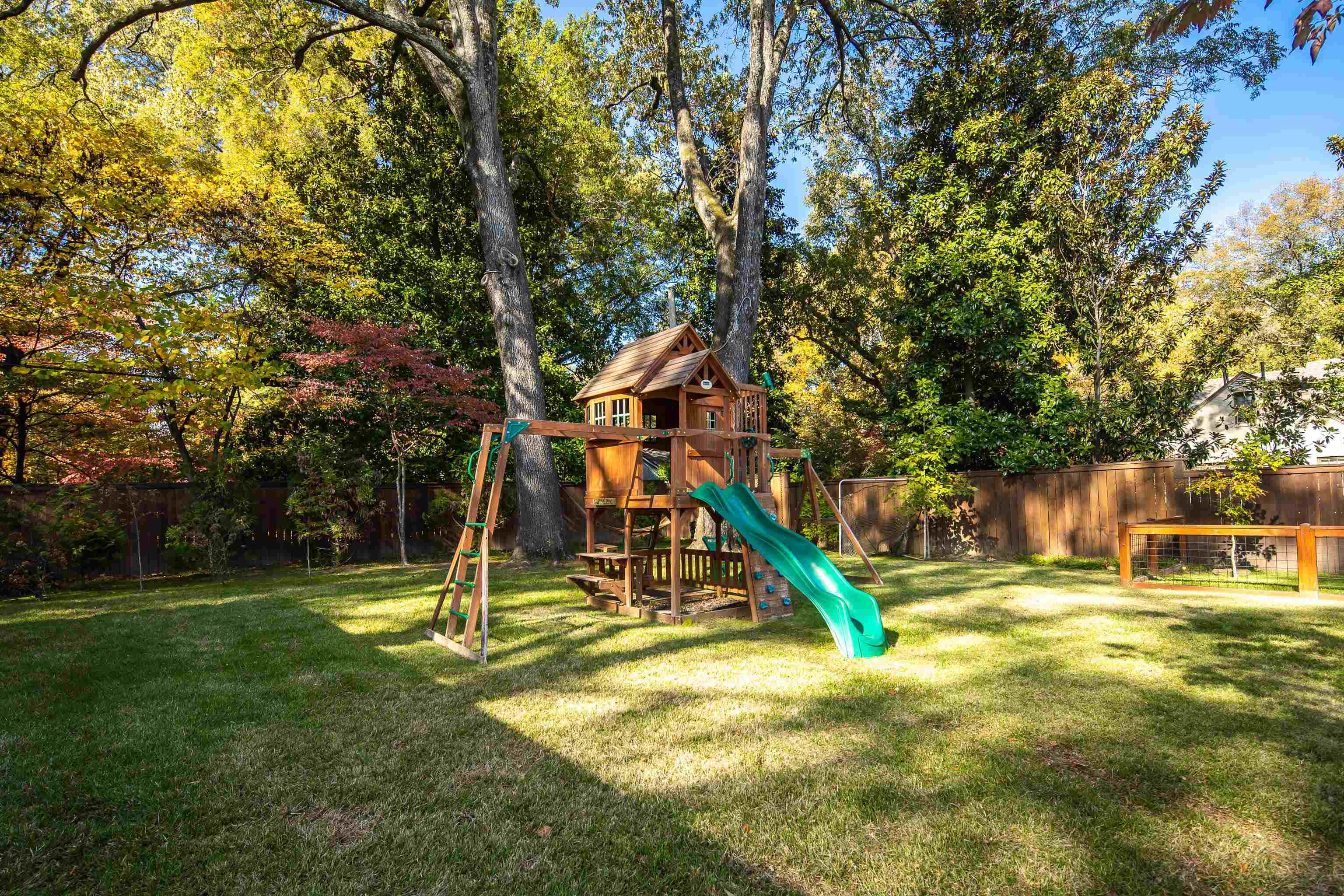 91 North Grove Park Road Memphis, TN 38117 - Photo 36 of 40