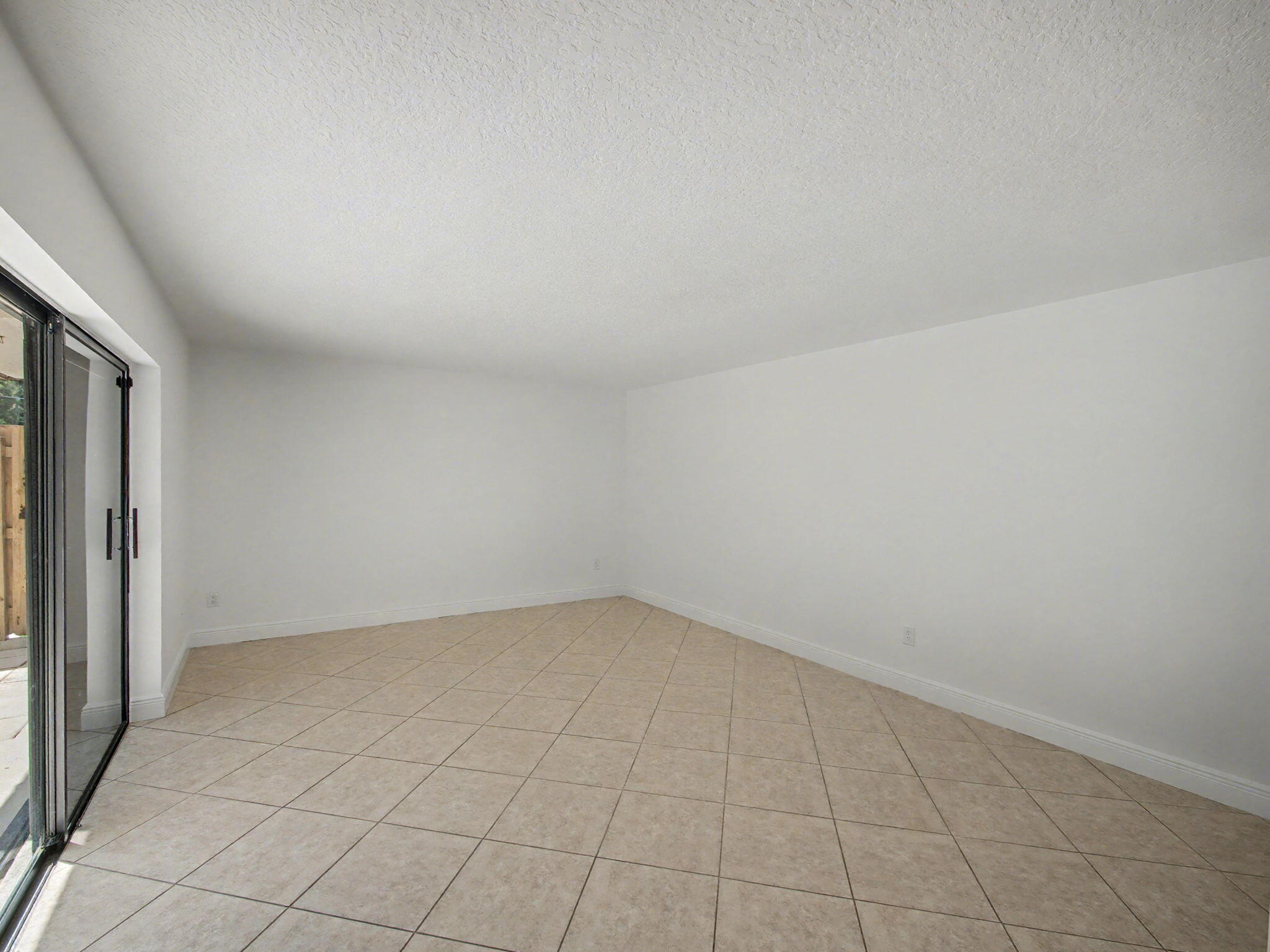 825 Center Street, Unit 12A Jupiter, FL 33458 - Photo 14 of 32 9-web-or-mls-006