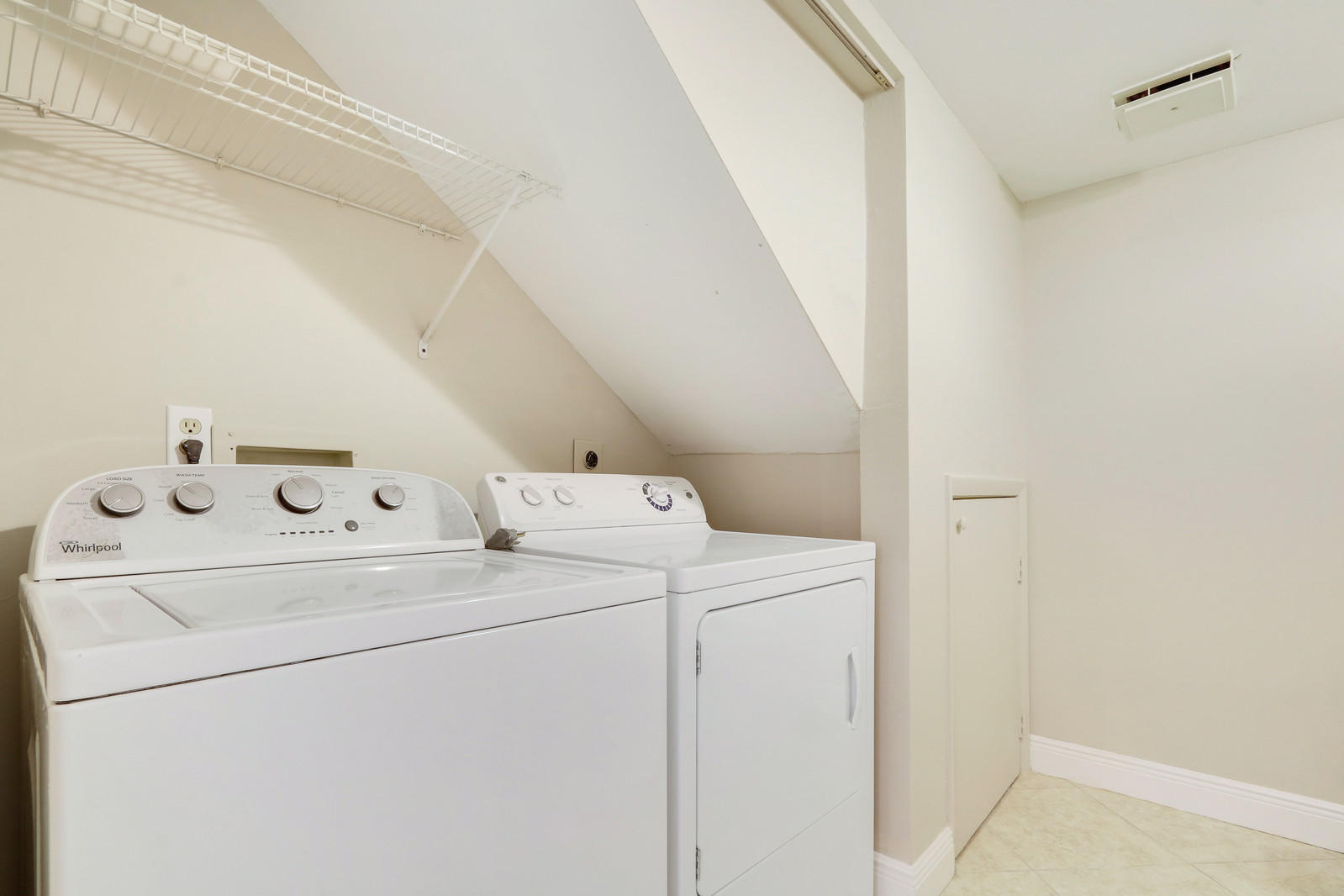 825 Center Street, Unit 12A Jupiter, FL 33458 - Photo 22 of 32 17_Image_17_of_20_mls