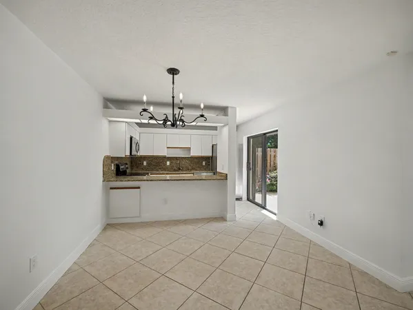$390,000 | 825 Center Street, Unit 12A, Jupiter, FL 33458