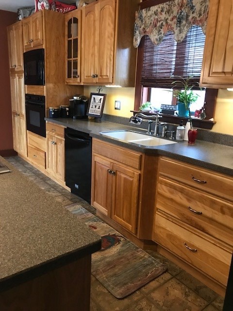 45 Kendall Avenue Rutland, VT 05701 - Photo 5 of 40