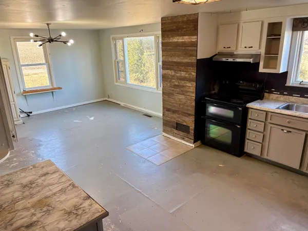 $275,000 | W4188 Theiler Road, Monroe, WI 53566