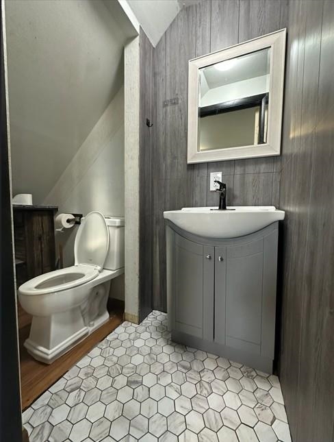 W4188 Theiler Road Monroe, WI 53566 - Photo 10 of 28