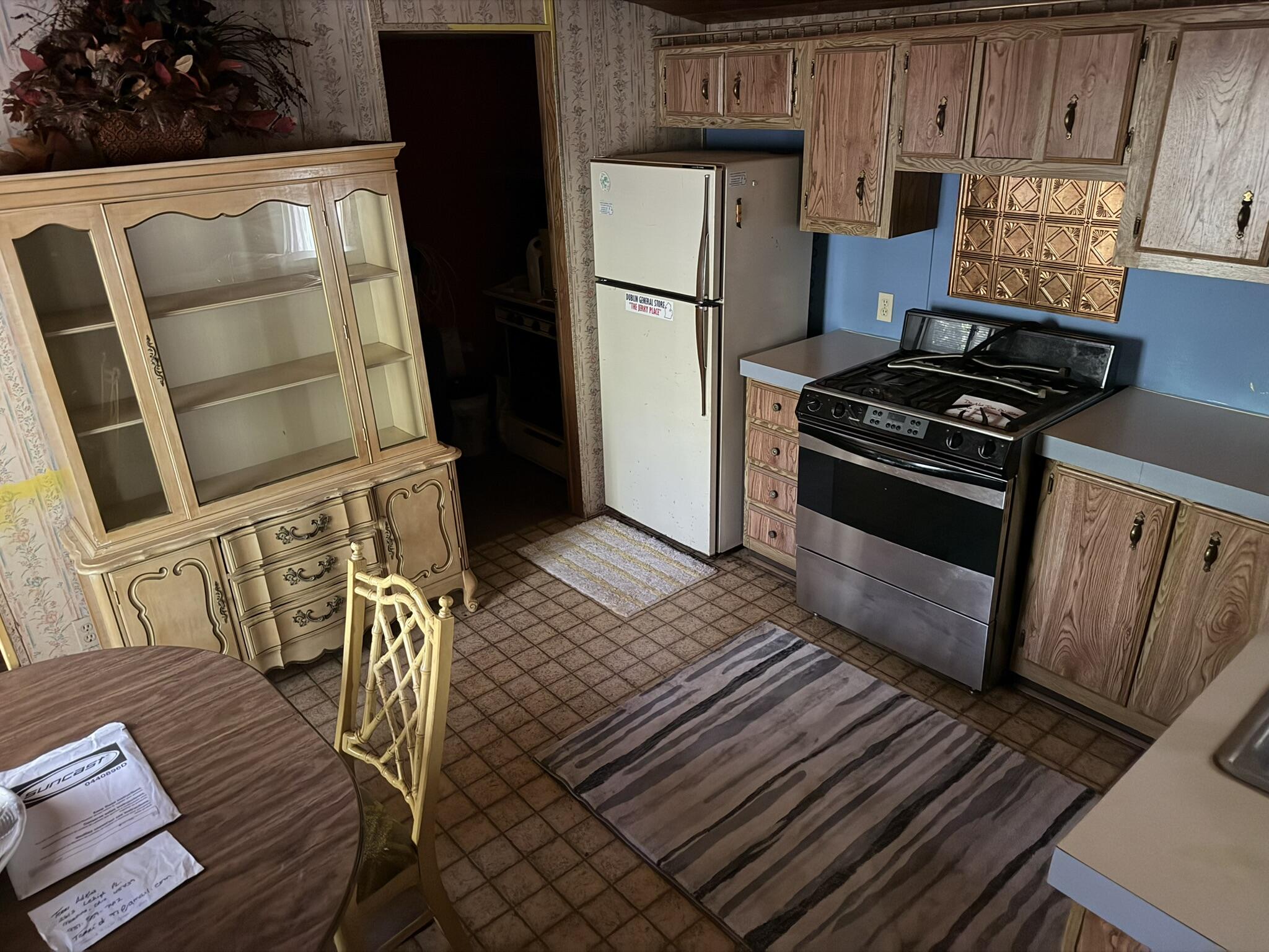 7363 Riverside Drive Manistee, MI 49660 - Photo 4 of 29 Kitchen