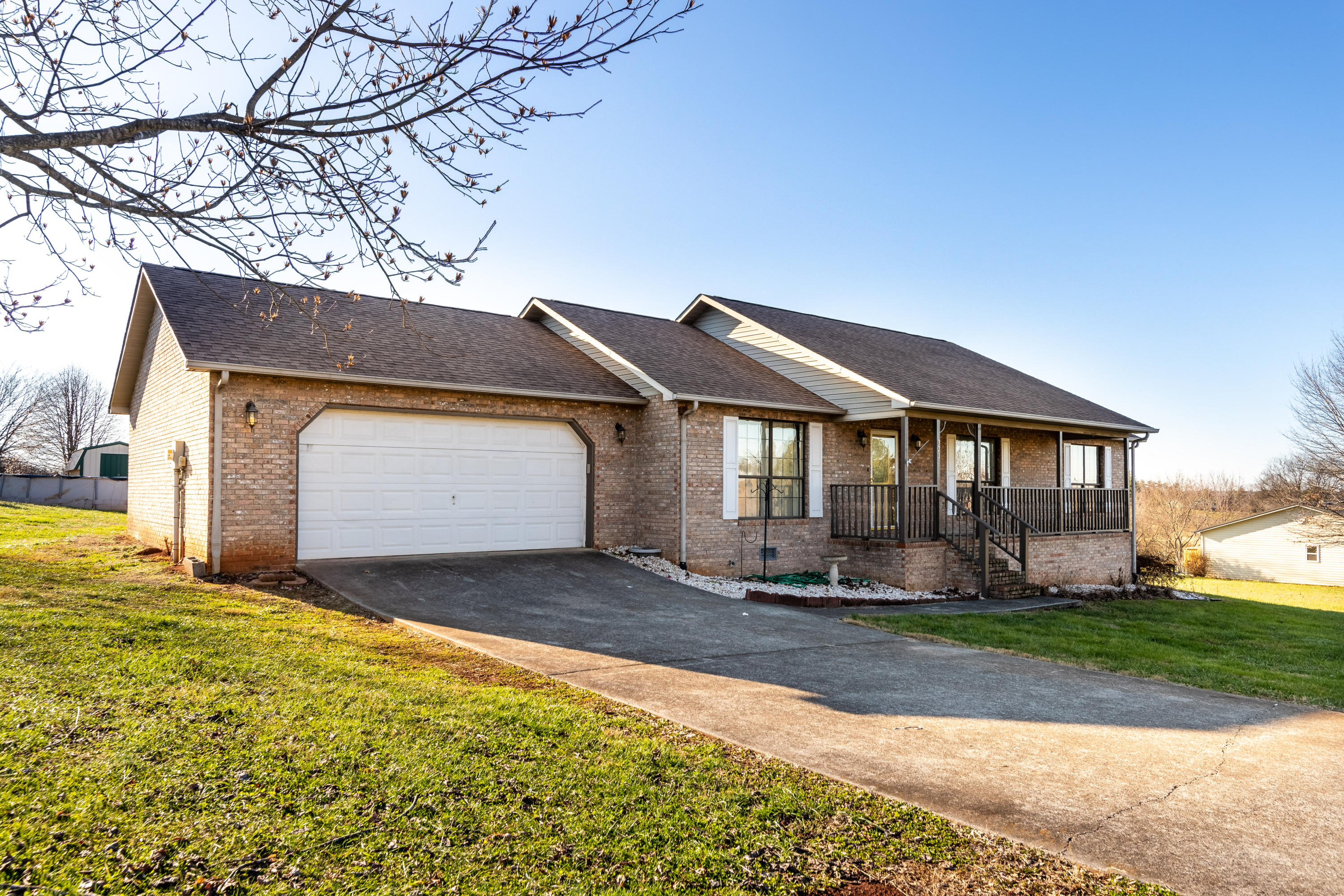 321 South Springview Road Maryville, TN 37801 - Photo 2 of 34 IMG_7158-HDR