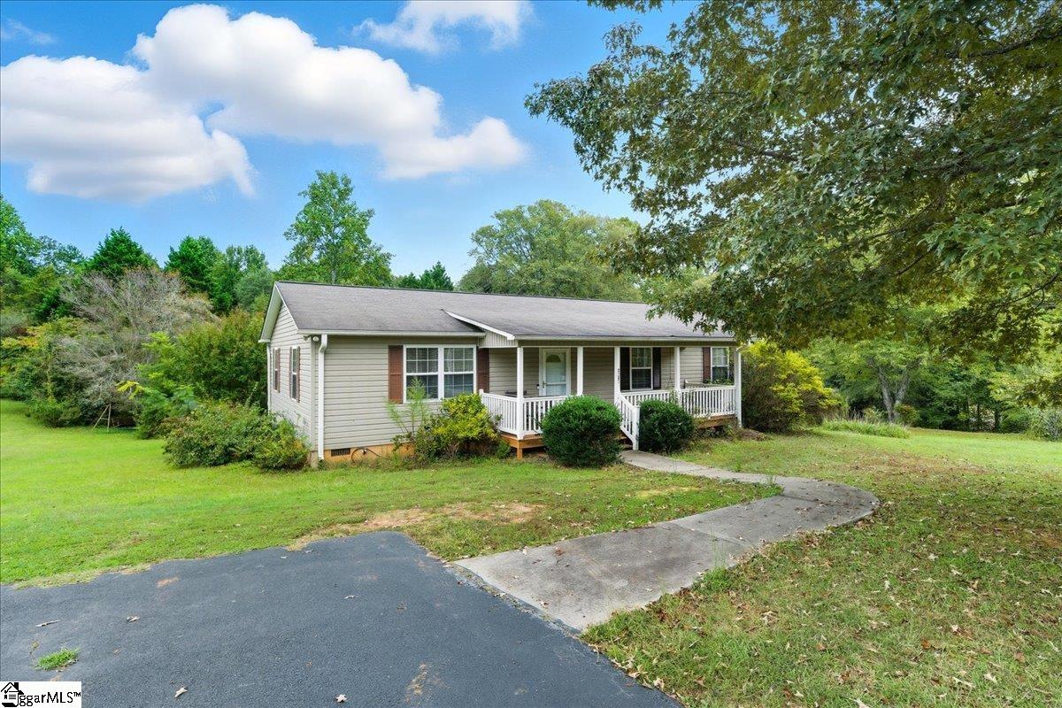 212 Lost Valley Road Pickens, SC 29671 - Photo 2 of 28