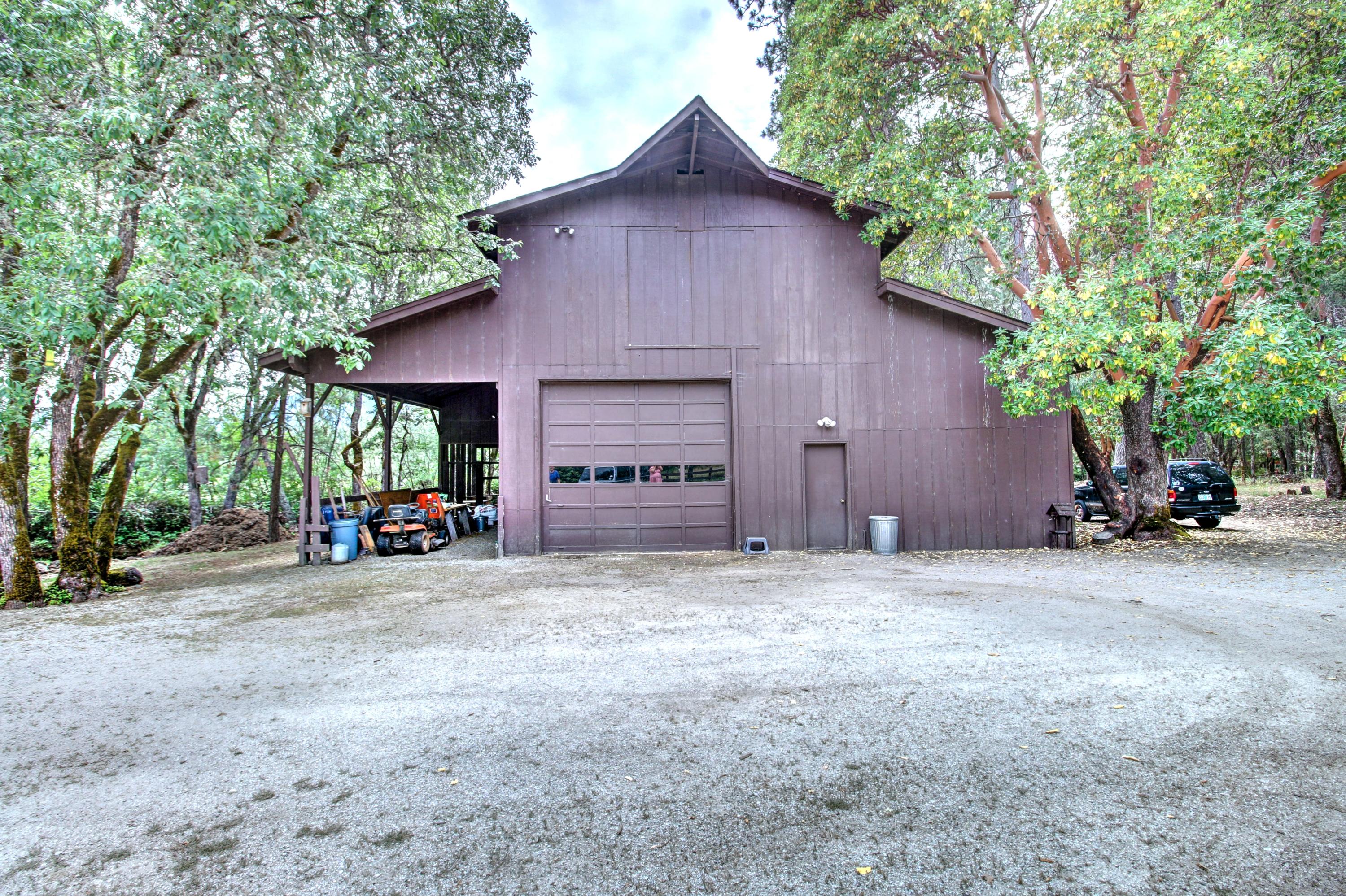 100 Springbrook Drive Grants Pass, OR 97527 - Photo 48 of 57 1300 sq. ft. barn with upper level