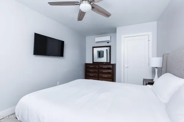 $9,450 | 4301 North 78th Street, Scottsdale, AZ 85251