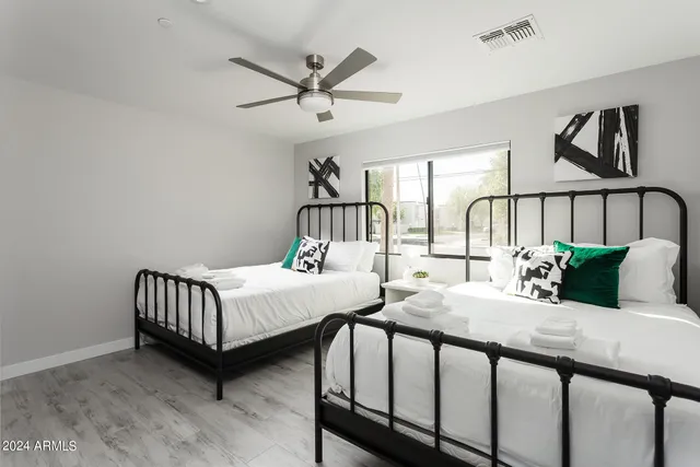 $9,450 | 4301 North 78th Street, Scottsdale, AZ 85251