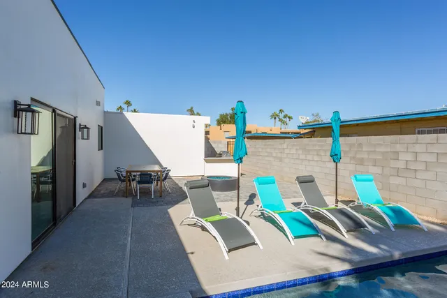 $9,450 | 4301 North 78th Street, Scottsdale, AZ 85251