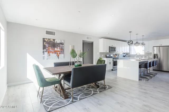 $9,450 | 4301 North 78th Street, Scottsdale, AZ 85251