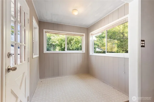 $549,950 | 2202 Northeast 9th Place, Renton, WA 98056