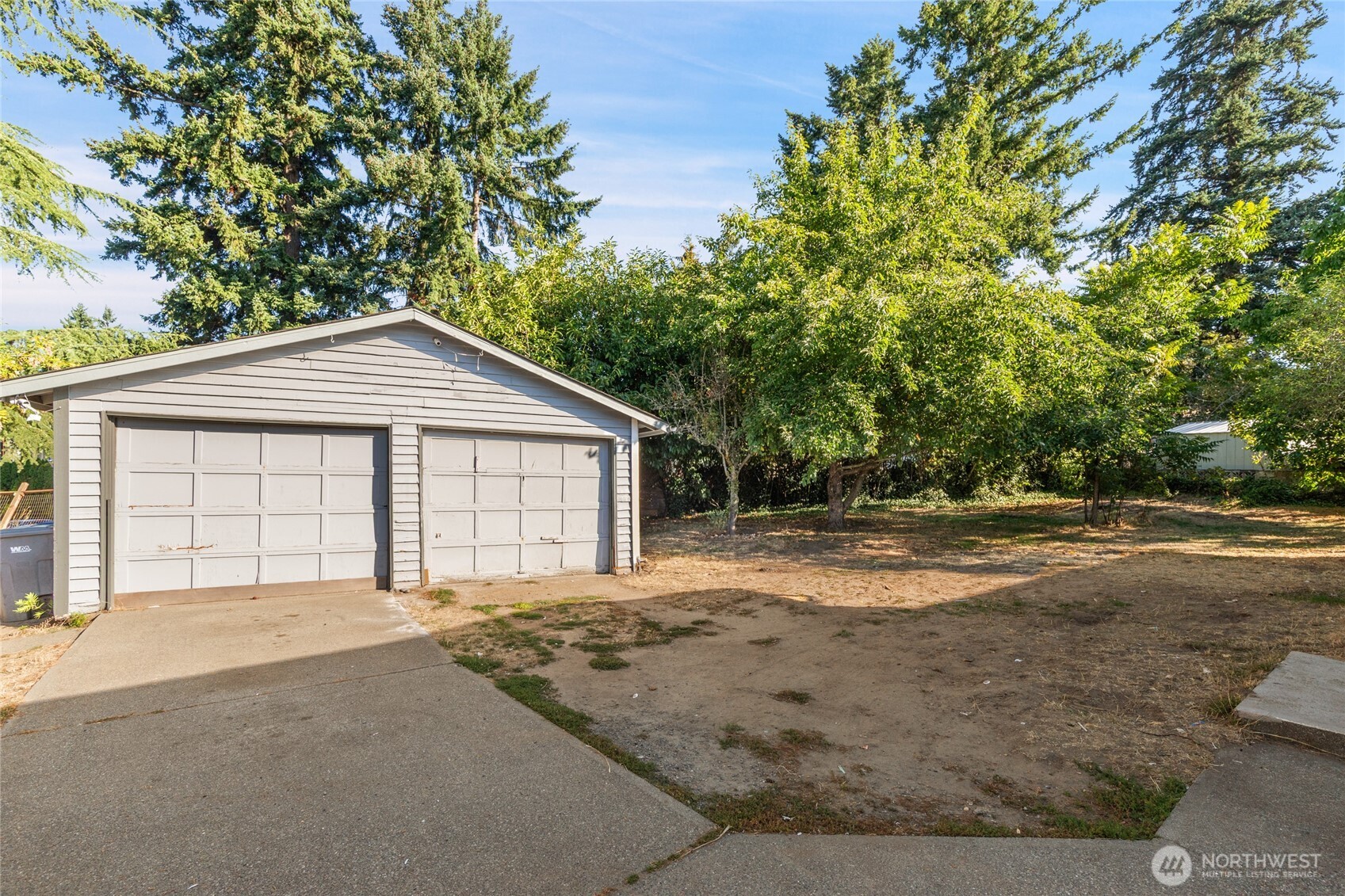 2202 Northeast 9th Place Renton, WA 98056 - Photo 19 of 19