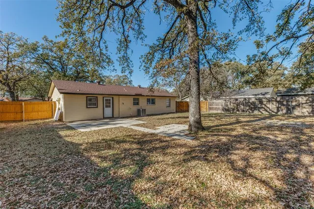 $260,000 | 3104 Forestdale Lane, Balch Springs, TX 75180