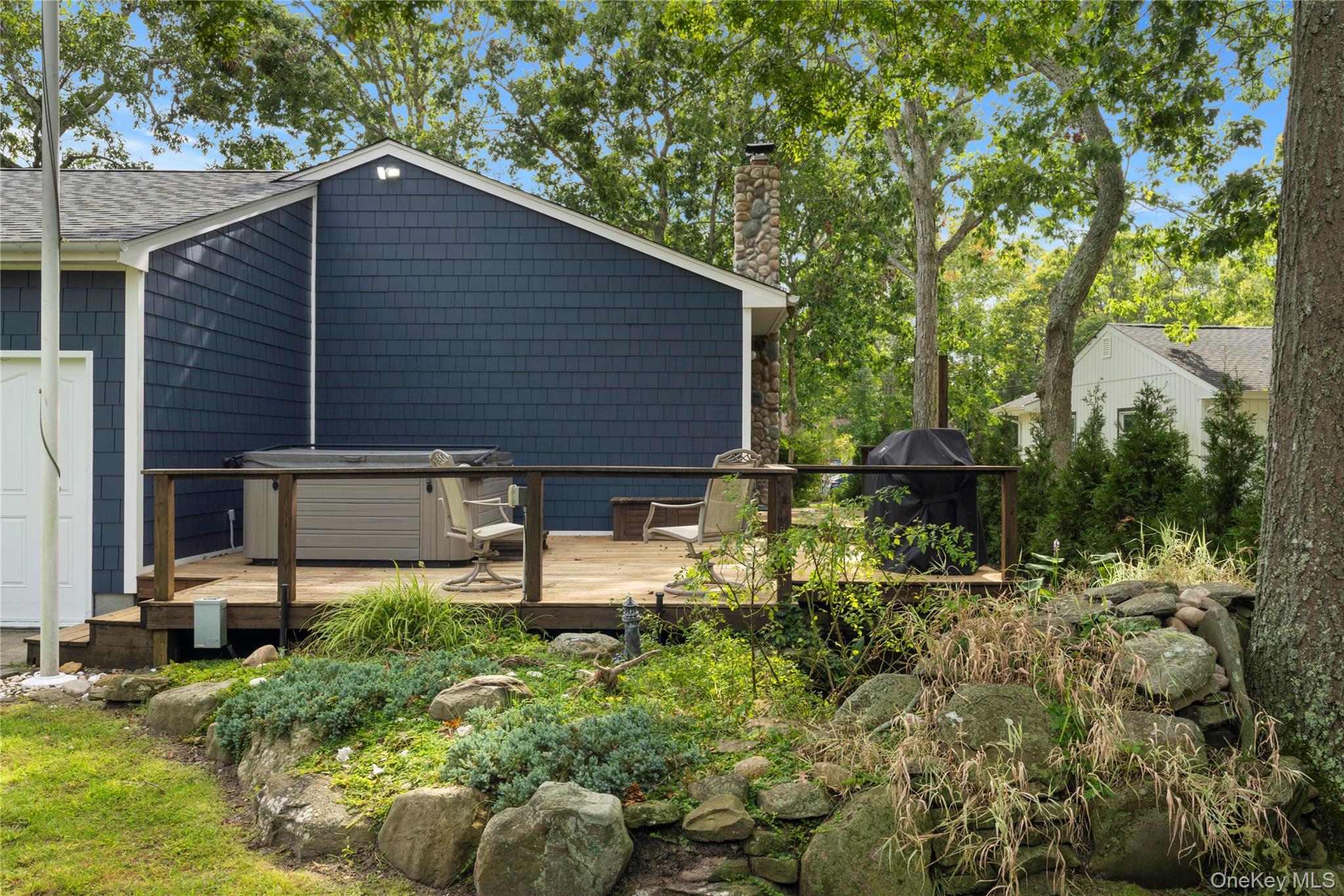 67 Wakeman Road Hampton Bays, NY 11946 - Photo 19 of 26 Gallery Image 19