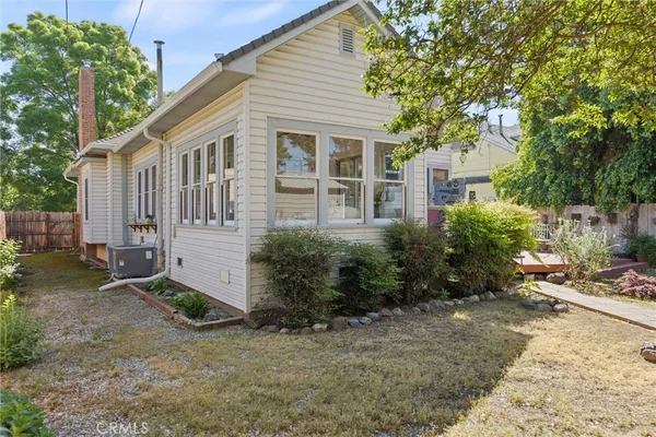 $395,000 | 251 South Lassen Street, Willows, CA 95988