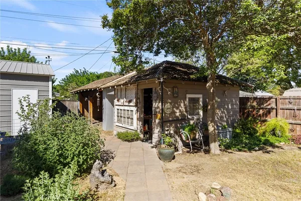 $395,000 | 251 South Lassen Street, Willows, CA 95988