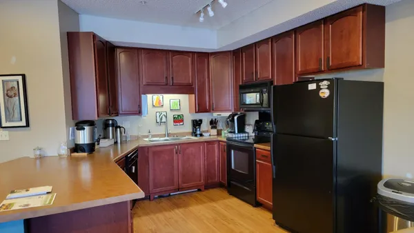 $229,900 | 3800 85th Avenue North, Unit 119, Brooklyn Park, MN 55443