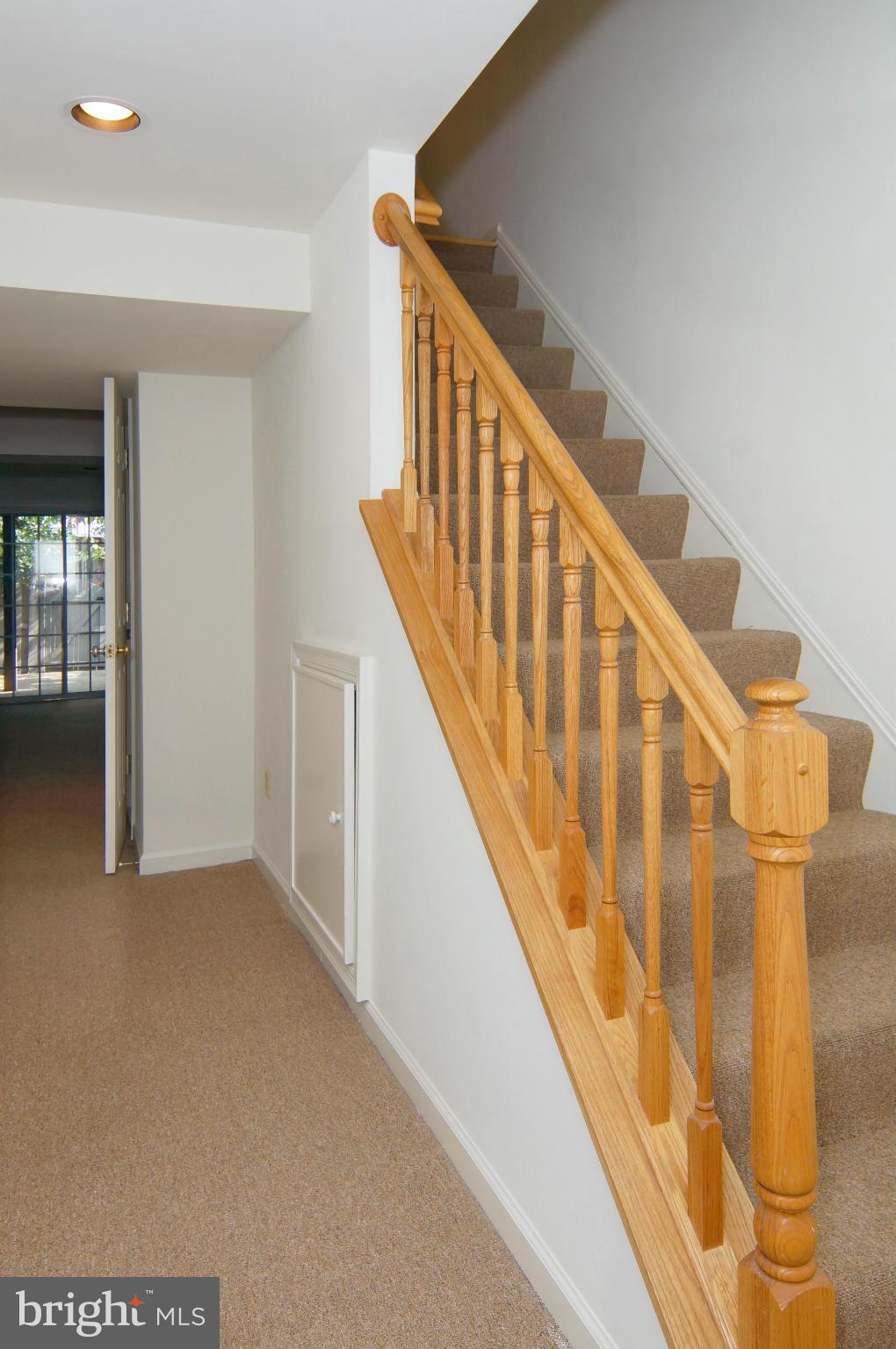 6581 Cypress Point Road Alexandria, VA 22312 - Photo 21 of 29 Steps to Basement