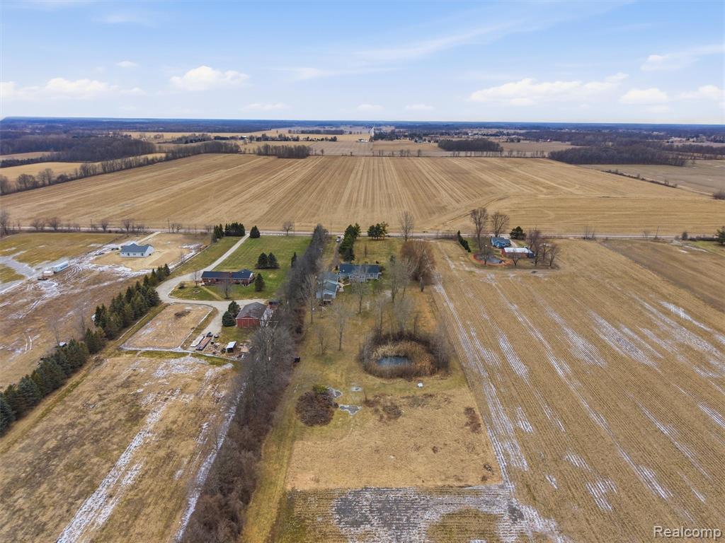 21830 Bordman Road Armada, MI 48005 - Photo 10 of 54