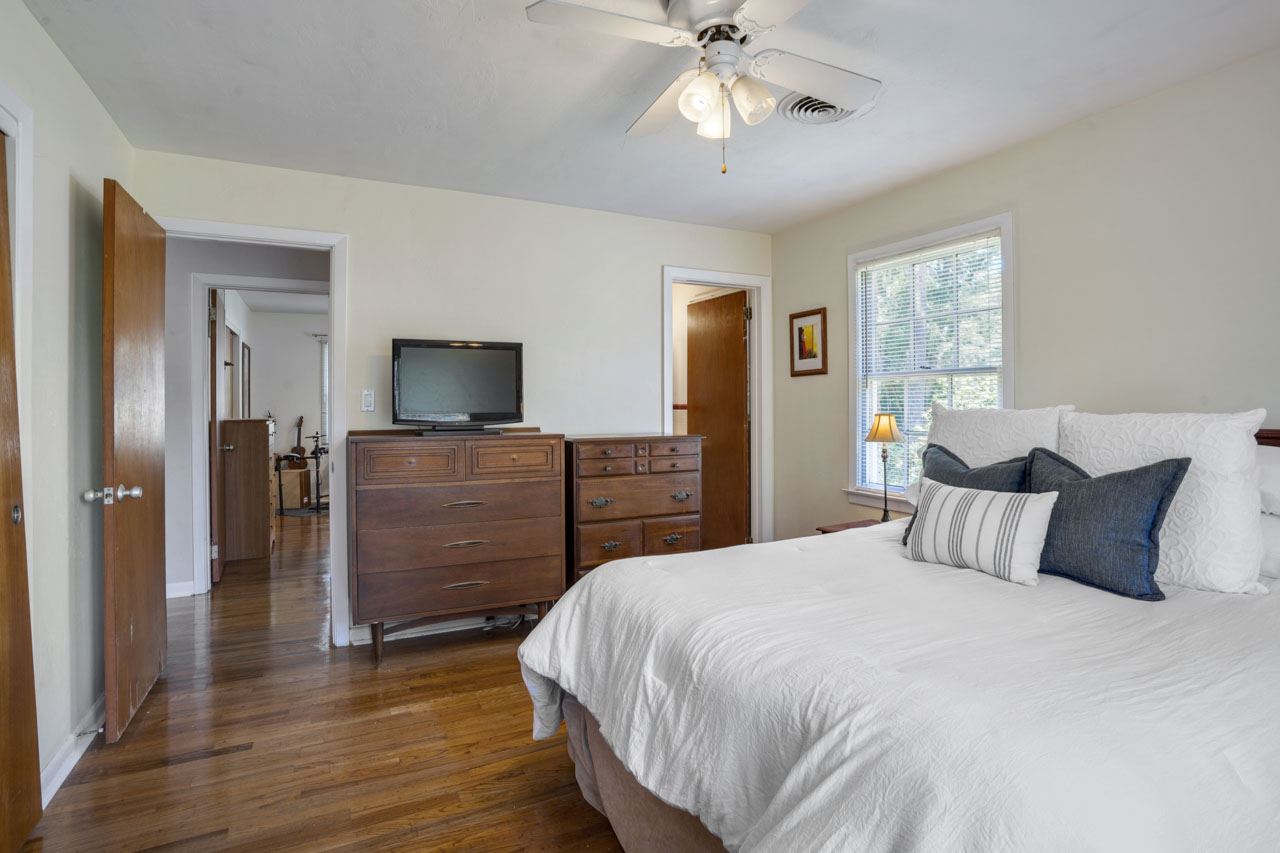 1419 Sharon Road Tallahassee, FL 32303 - Photo 13 of 34 Gallery Image 13