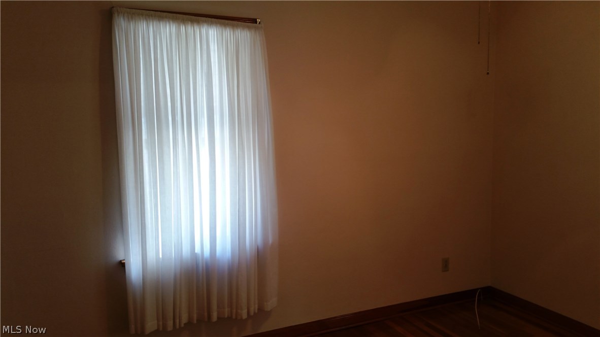 1310 Root Road Lorain, OH 44052 - Photo 14 of 29 Gallery Image 14