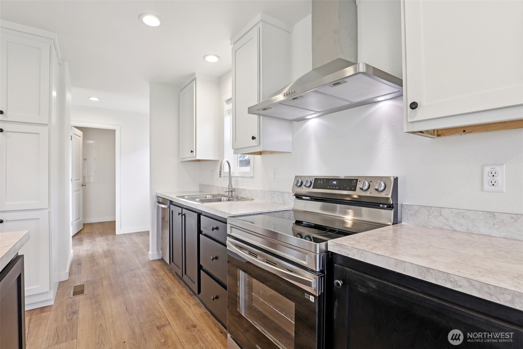 332 23rd Avenue Longview, WA 98632 - Photo 13 of 38