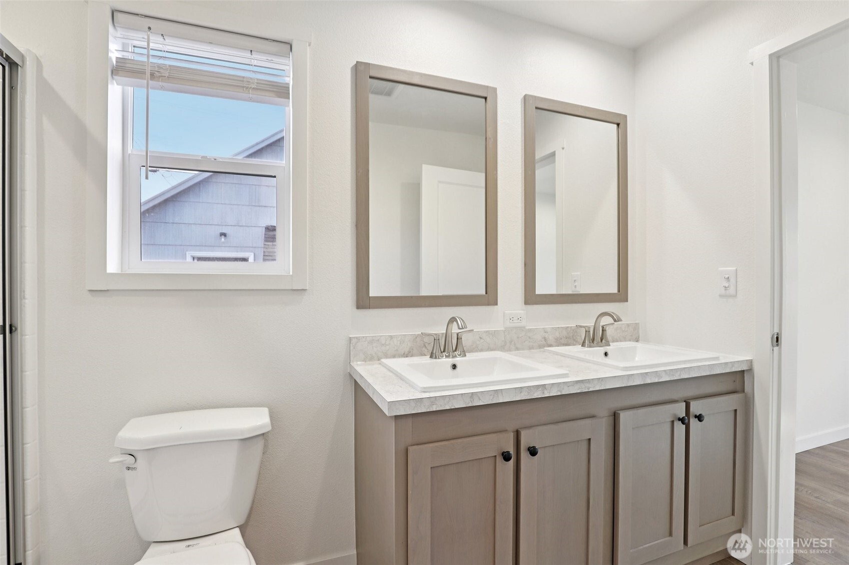 332 23rd Avenue Longview, WA 98632 - Photo 23 of 38