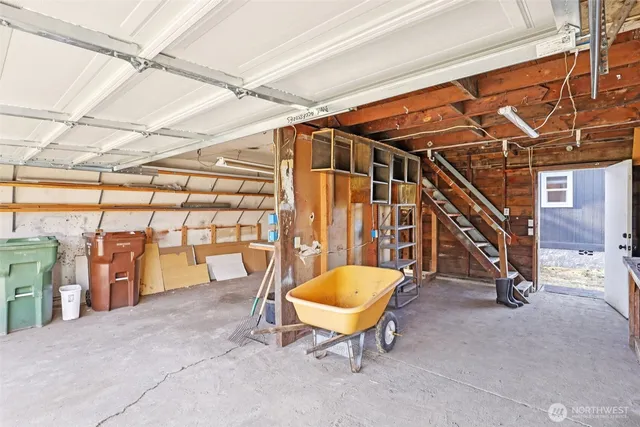 $329,000 | 332 23rd Avenue, Longview, WA 98632