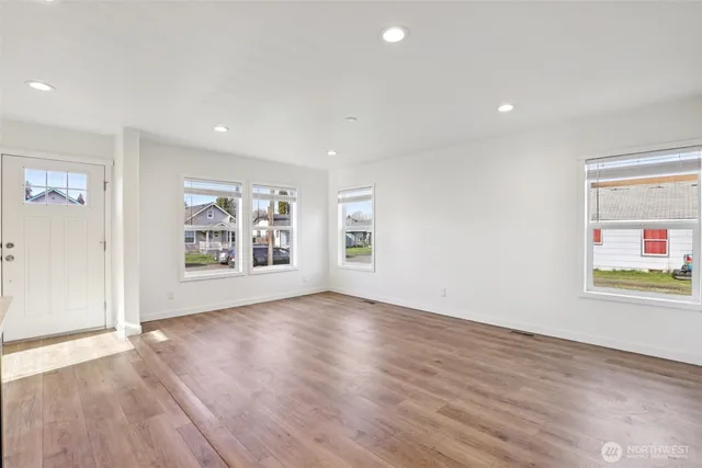 $329,000 | 332 23rd Avenue, Longview, WA 98632