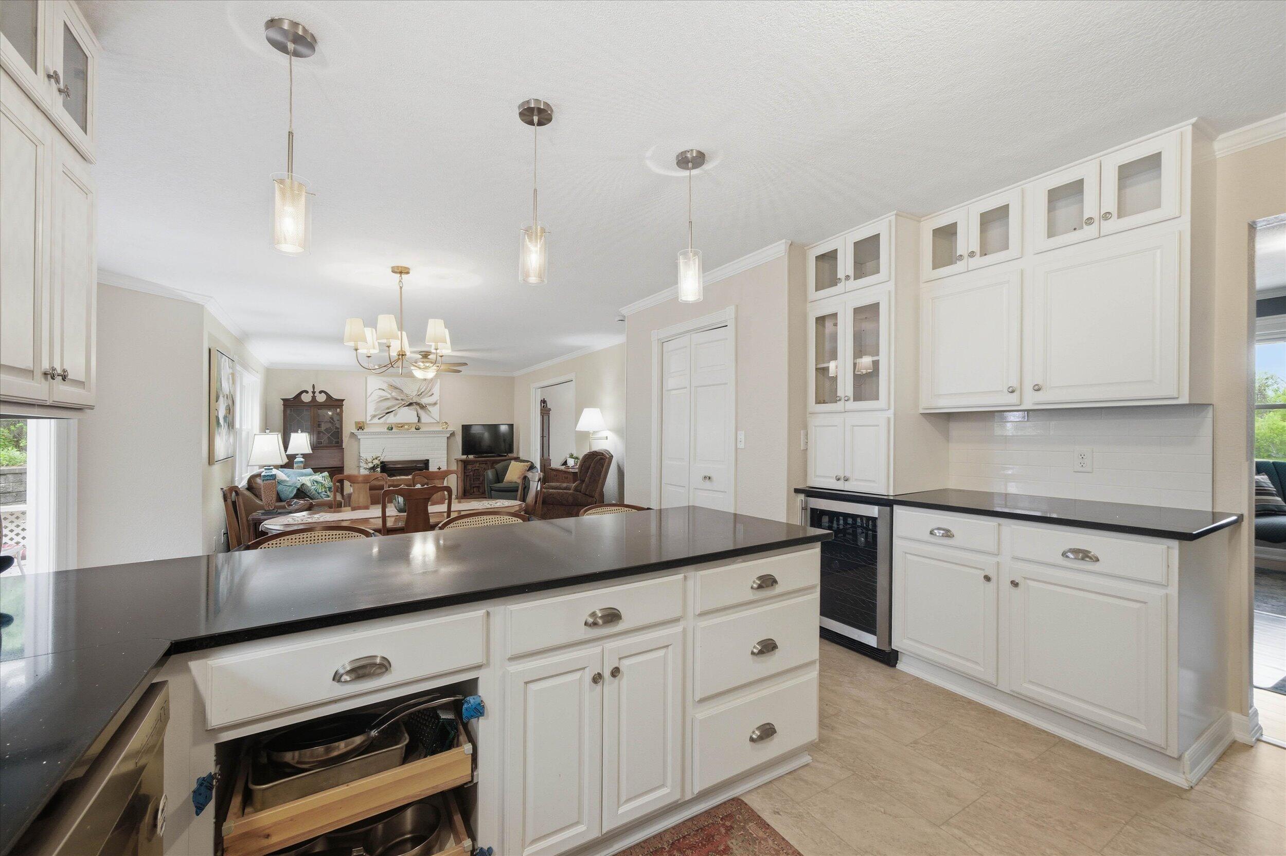 835 Suhrke Road Plymouth, WI 53073 - Photo 13 of 55 12-Kitchen