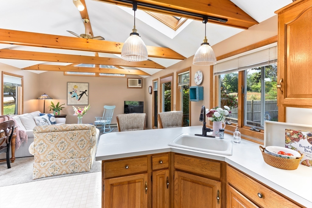 531 Bay Road Sharon, MA 02067 - Photo 12 of 33 Gallery Image 12
