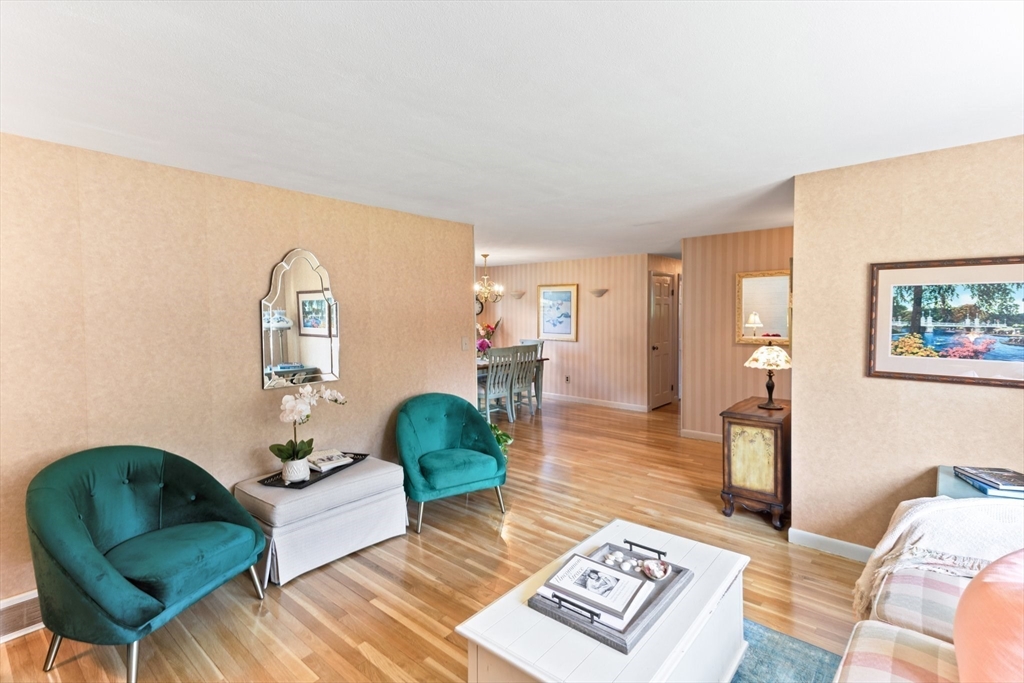 531 Bay Road Sharon, MA 02067 - Photo 21 of 33 Gallery Image 21