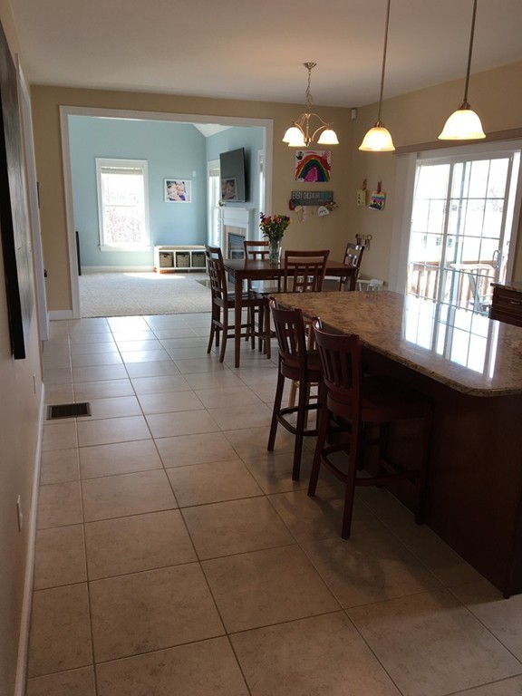 26 Bradley Road Danvers, MA 01923 - Photo 4 of 25 Gallery Image 4
