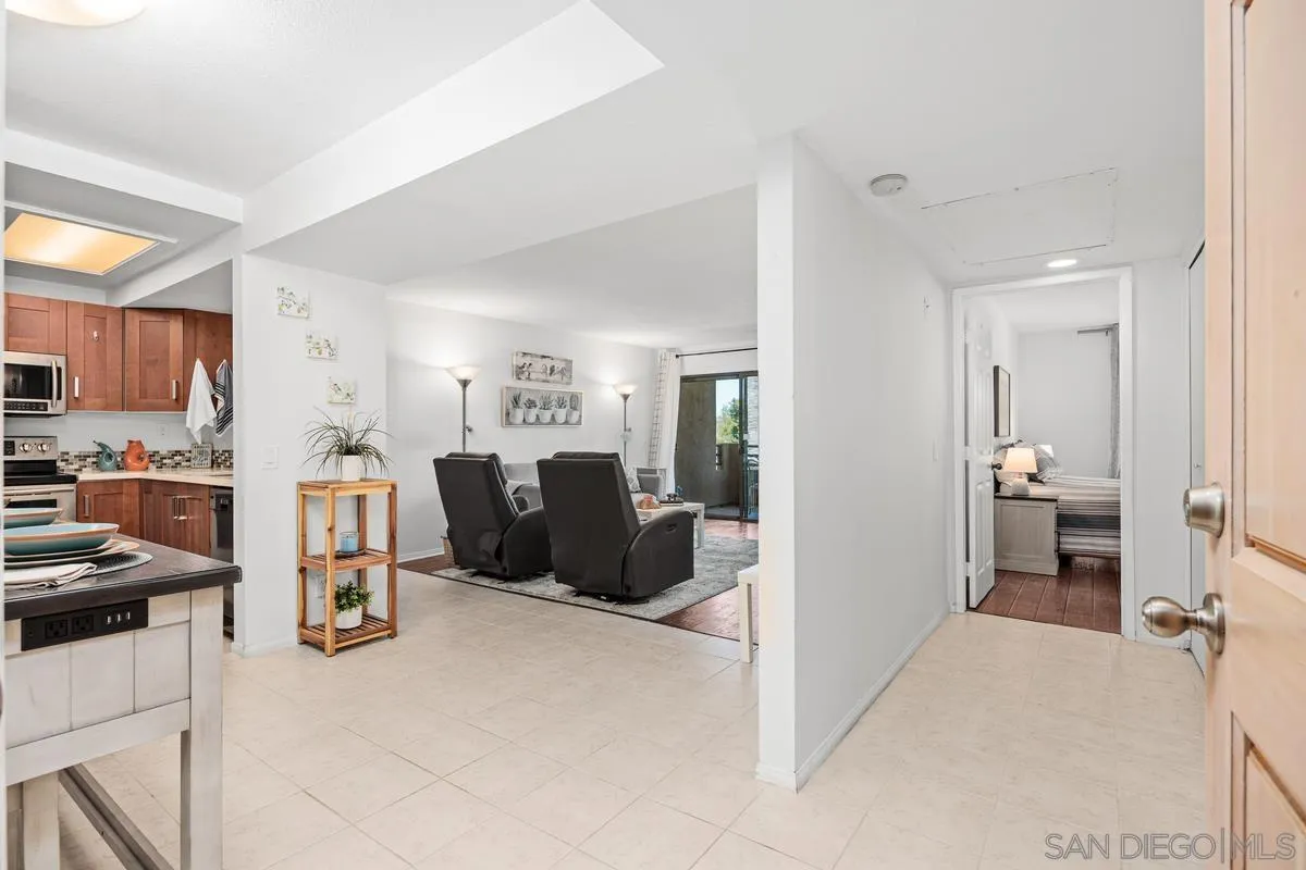 12260 Corte Sabio, Unit 5203 Rancho Bernardo, CA 92128 - Photo 3 of 36