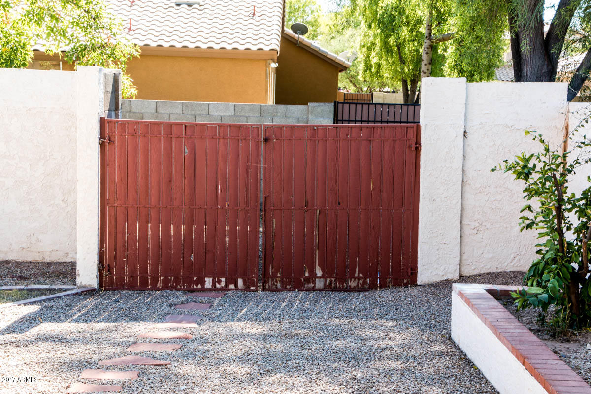 1821 East Carver Road Tempe, AZ 85284 - Photo 23 of 28 4 - Carver