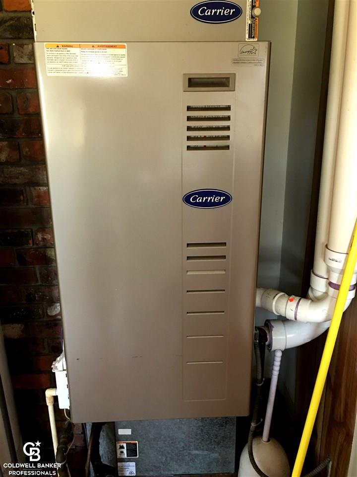 3600 State Road Fort Gratiot, MI 48059 - Photo 31 of 41 Newer Furnace