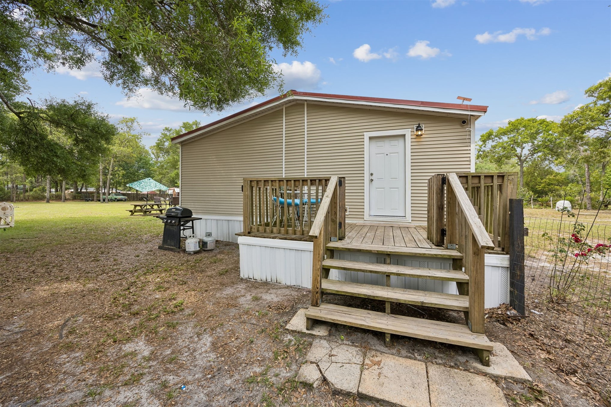 85356 Ashley Avenue Yulee, FL 32097 - Photo 5 of 37 back porch