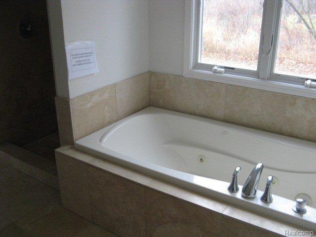 2491 Fisk Road Howell, MI 48843 - Photo 8 of 12 bath view 2