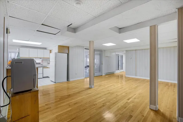 a view of a backyard of the house