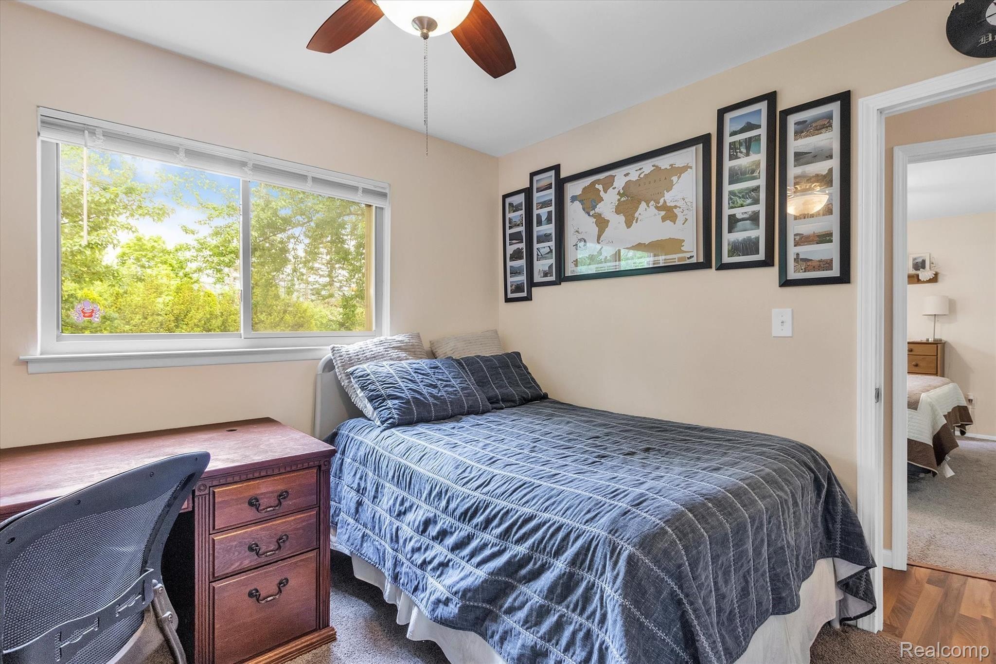 42828 Keystone Canton, MI 48187 - Photo 25 of 45 25-42828-Keystone-WindowStill-Real-Estate-Photography-25.jpg