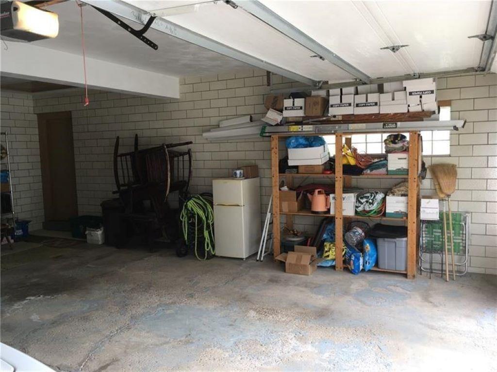307 Country Club Road Butler, PA 16002 - Photo 24 of 24 Garage