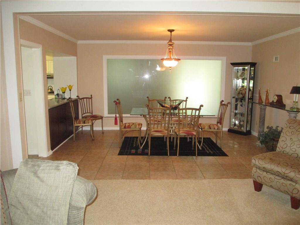 307 Country Club Road Butler, PA 16002 - Photo 8 of 24 Dining Room