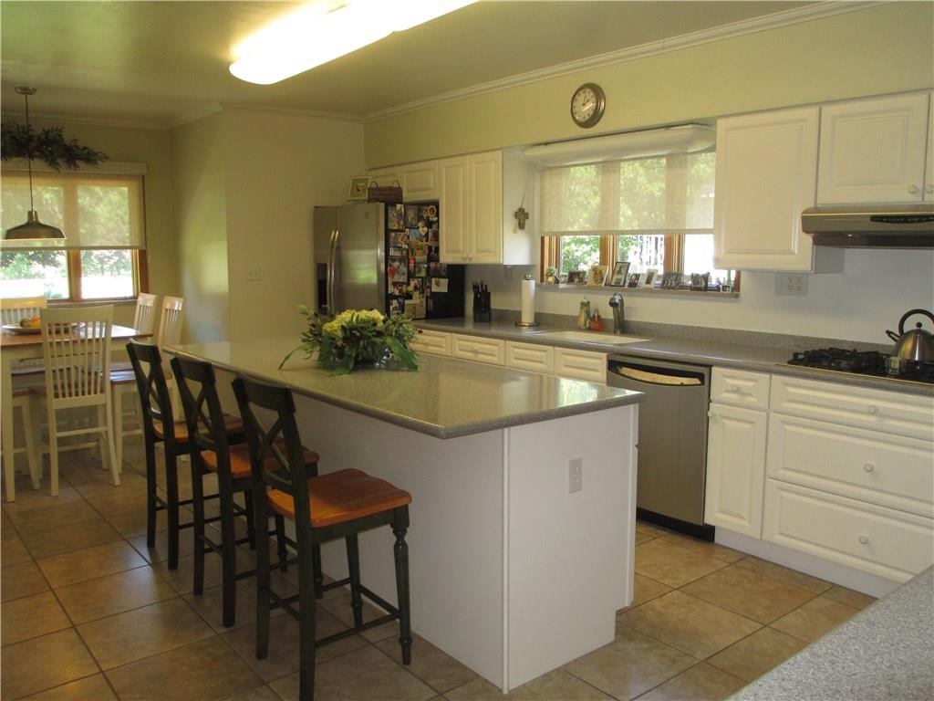 307 Country Club Road Butler, PA 16002 - Photo 10 of 24 Kitchen