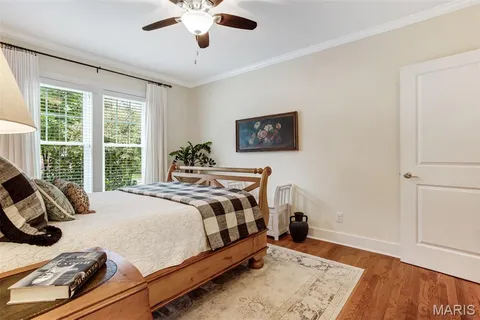 $699,900 | 802 South Berry Road, St. Louis, MO 63122