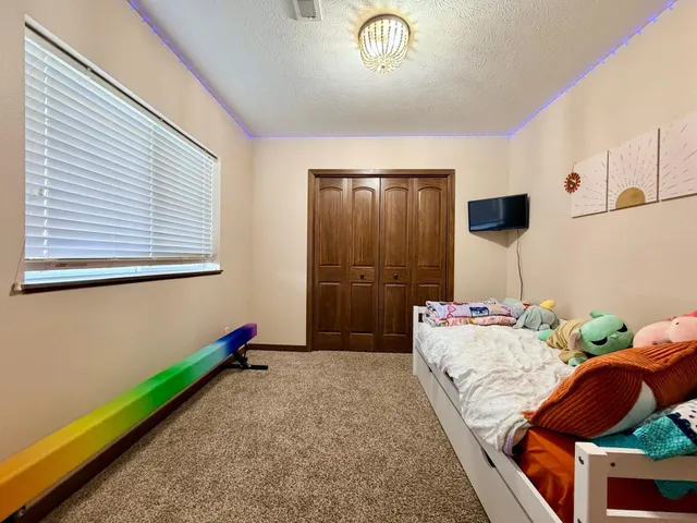 $315,000 | 1727 Grand Avenue, Worthington, MN 56187